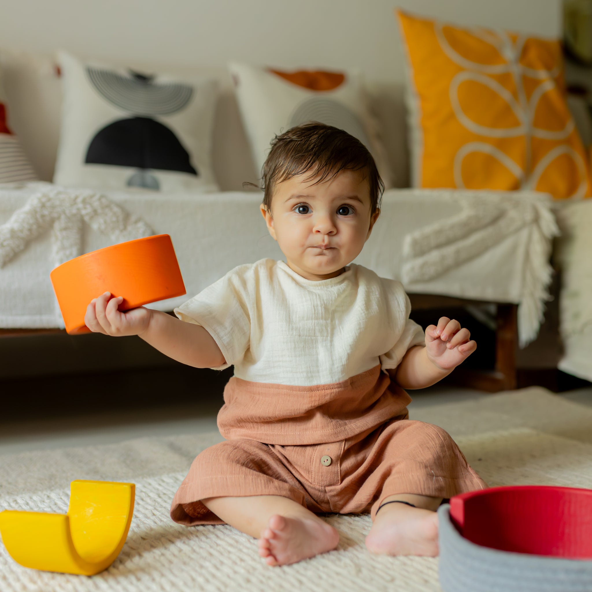 Gender-Neutral Muslin T-Shirt & Shorts Set | Off-White & Brown